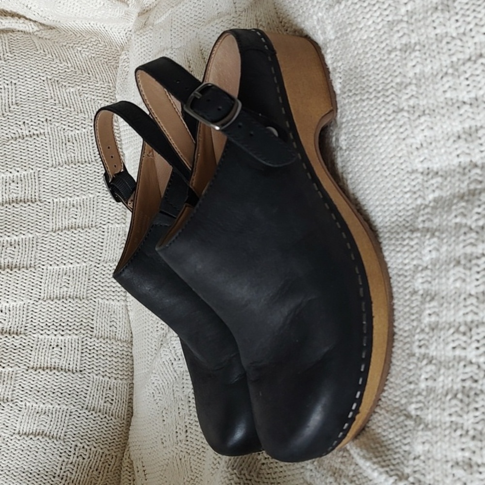 Dansko Sling Back Clogs Black Leather 36 Great Condition